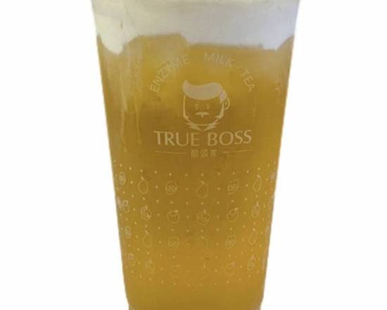 Tea with Cheese Milk Foam (芝士奶盖茶)